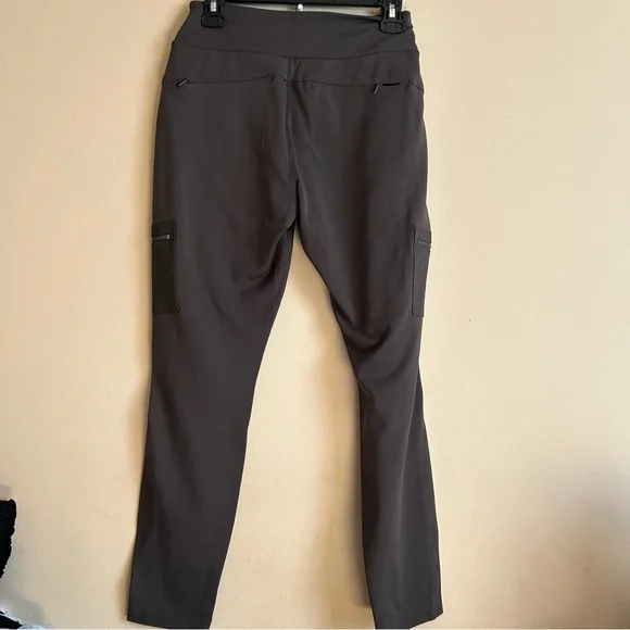 Headlands Hybrid High Rise Cargo Legging size 8 - Picture 4 of 8